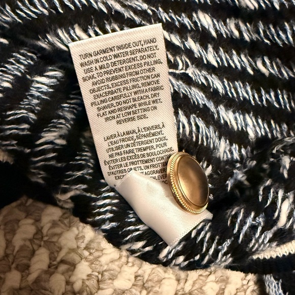 RW&CO. Navy and Cream Women's Cardigan - Picture 4 of 5